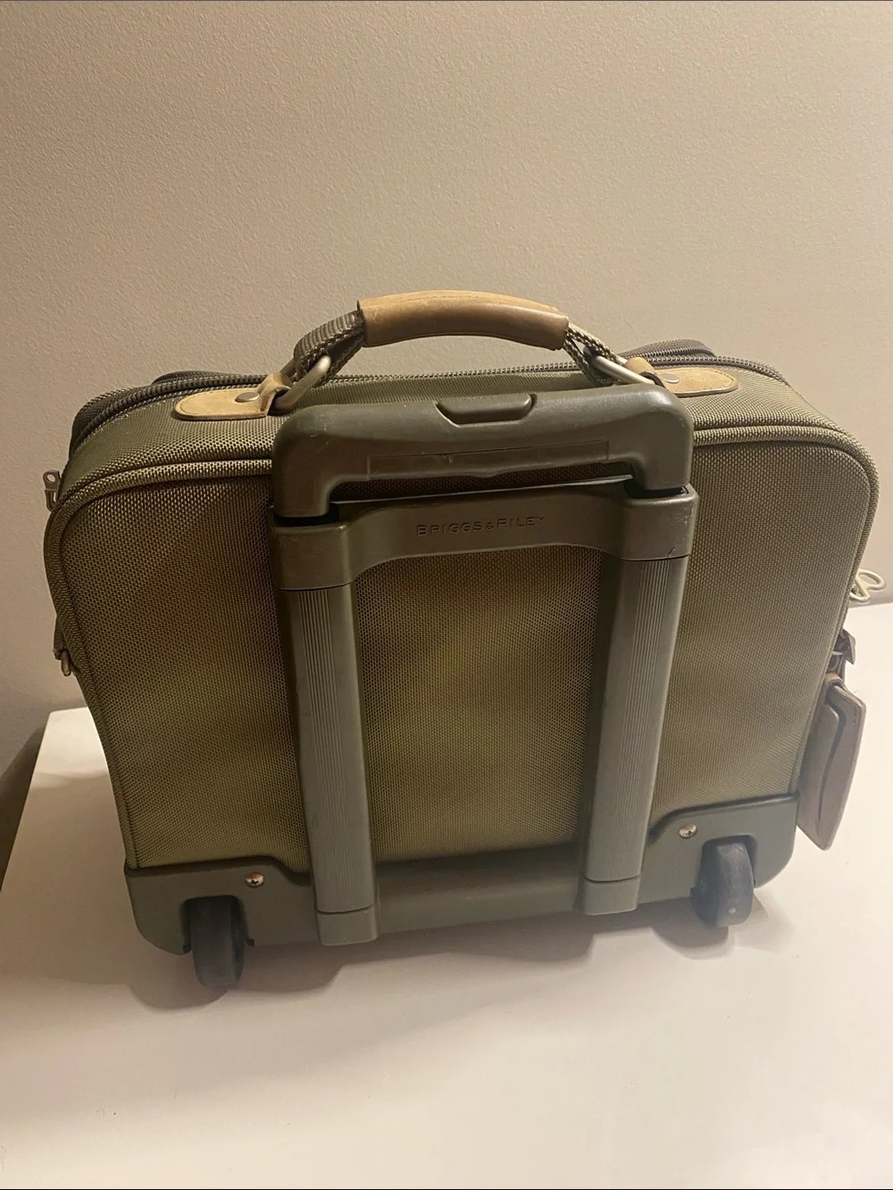 Briggs & Riley 2-Wheel Cabin Bag Carry On Luggage Olive Green